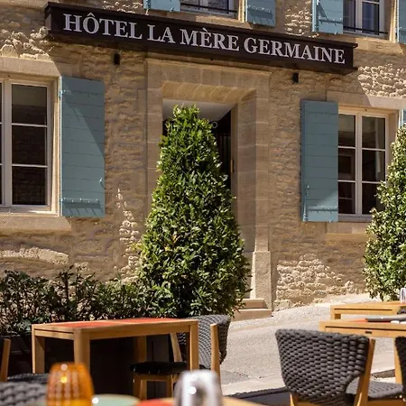 ホテル La Mere Germaine
